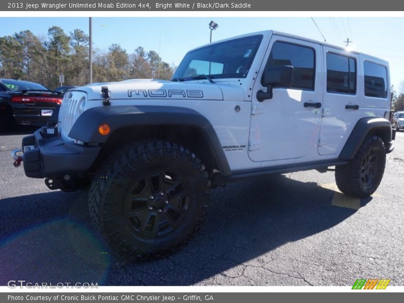 Bright White / Black/Dark Saddle 2013 Jeep Wrangler Unlimited Moab Edition 4x4