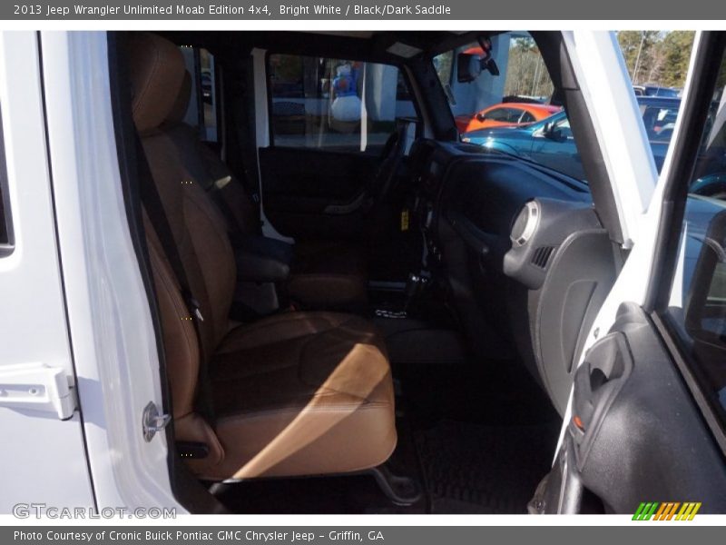 Bright White / Black/Dark Saddle 2013 Jeep Wrangler Unlimited Moab Edition 4x4