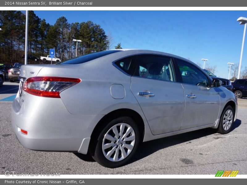 Brilliant Silver / Charcoal 2014 Nissan Sentra SV