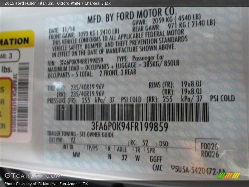 Oxford White / Charcoal Black 2015 Ford Fusion Titanium