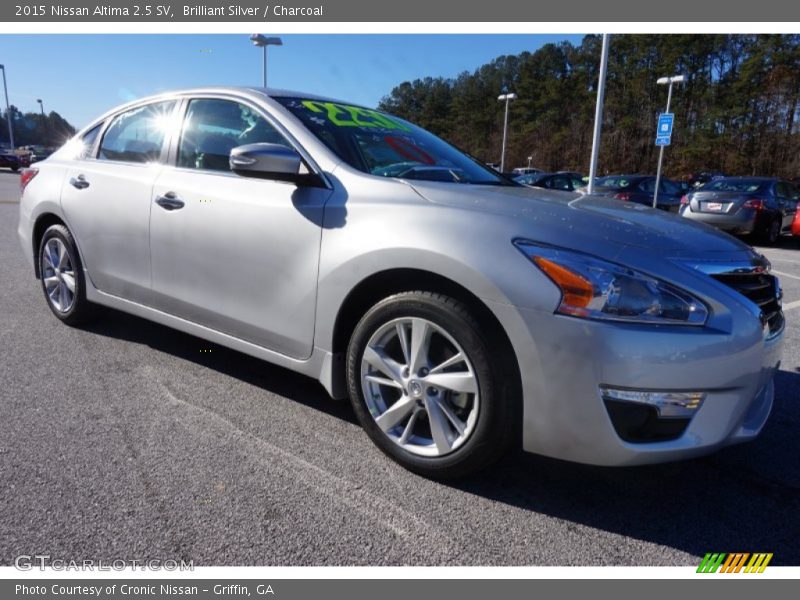 Brilliant Silver / Charcoal 2015 Nissan Altima 2.5 SV