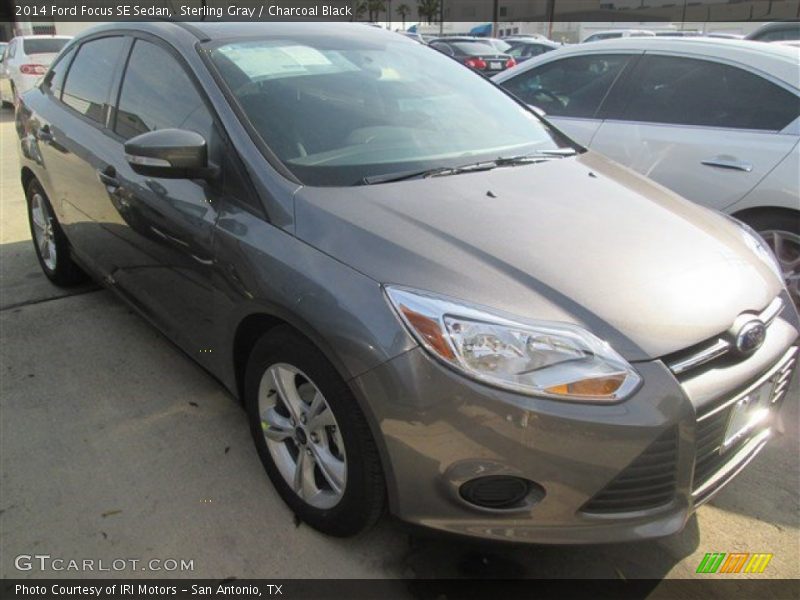 Sterling Gray / Charcoal Black 2014 Ford Focus SE Sedan