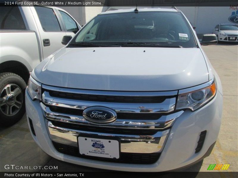 Oxford White / Medium Light Stone 2014 Ford Edge SE