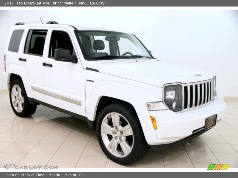 Bright White / Dark Slate Gray 2012 Jeep Liberty Jet 4x4