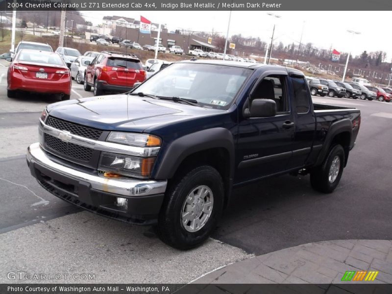 Indigo Blue Metallic / Medium Dark Pewter 2004 Chevrolet Colorado LS Z71 Extended Cab 4x4