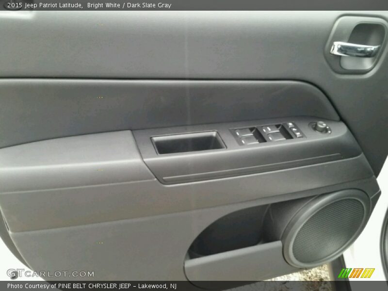 Bright White / Dark Slate Gray 2015 Jeep Patriot Latitude