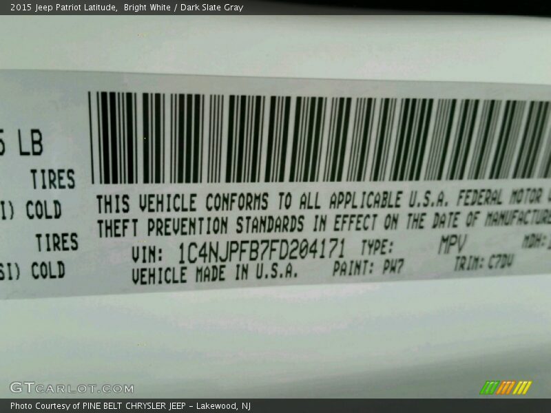 Bright White / Dark Slate Gray 2015 Jeep Patriot Latitude