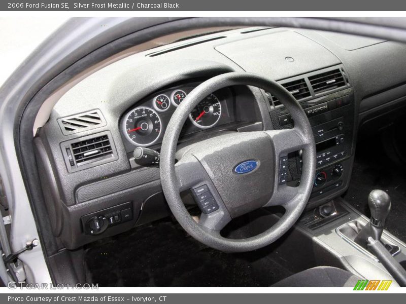 Silver Frost Metallic / Charcoal Black 2006 Ford Fusion SE
