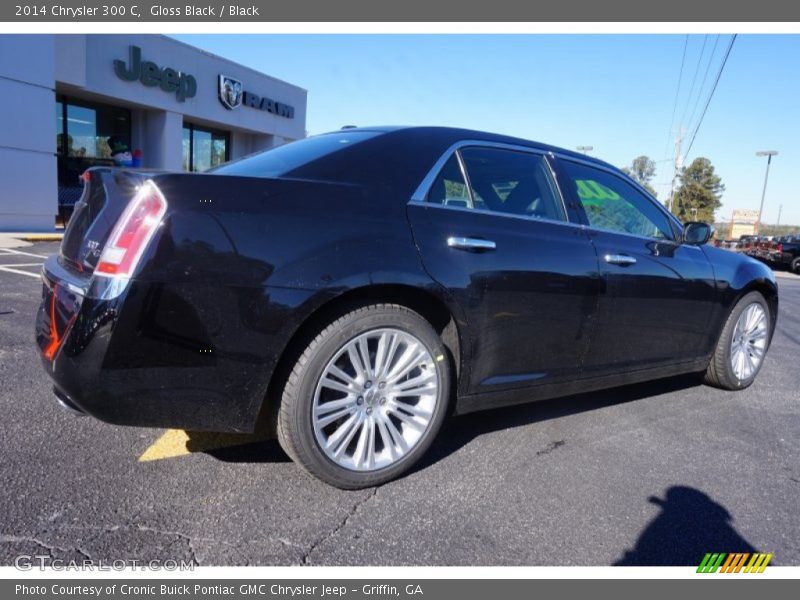 Gloss Black / Black 2014 Chrysler 300 C