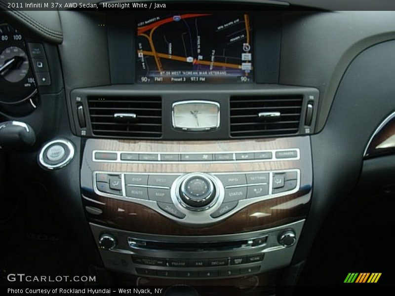 Moonlight White / Java 2011 Infiniti M 37x AWD Sedan