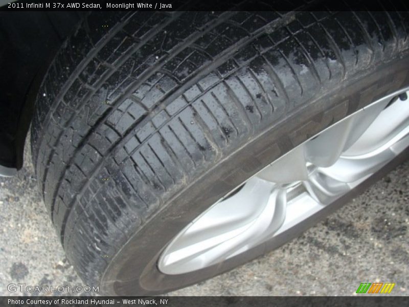 Moonlight White / Java 2011 Infiniti M 37x AWD Sedan