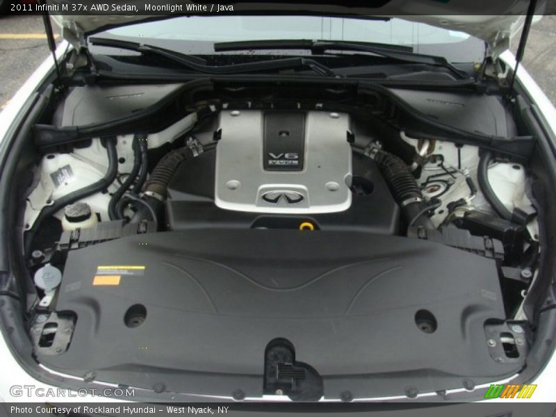 Moonlight White / Java 2011 Infiniti M 37x AWD Sedan