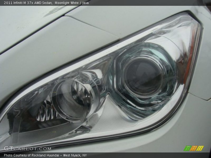 Moonlight White / Java 2011 Infiniti M 37x AWD Sedan