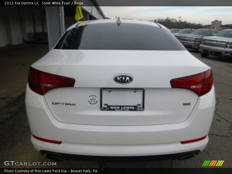 Snow White Pearl / Beige 2011 Kia Optima LX
