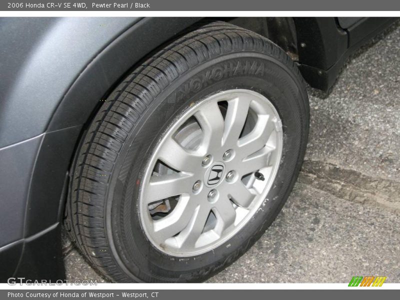 Pewter Pearl / Black 2006 Honda CR-V SE 4WD
