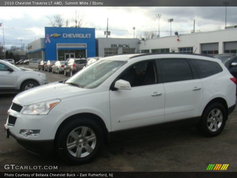 Summit White / Ebony 2010 Chevrolet Traverse LT AWD