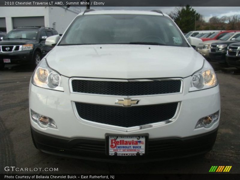 Summit White / Ebony 2010 Chevrolet Traverse LT AWD