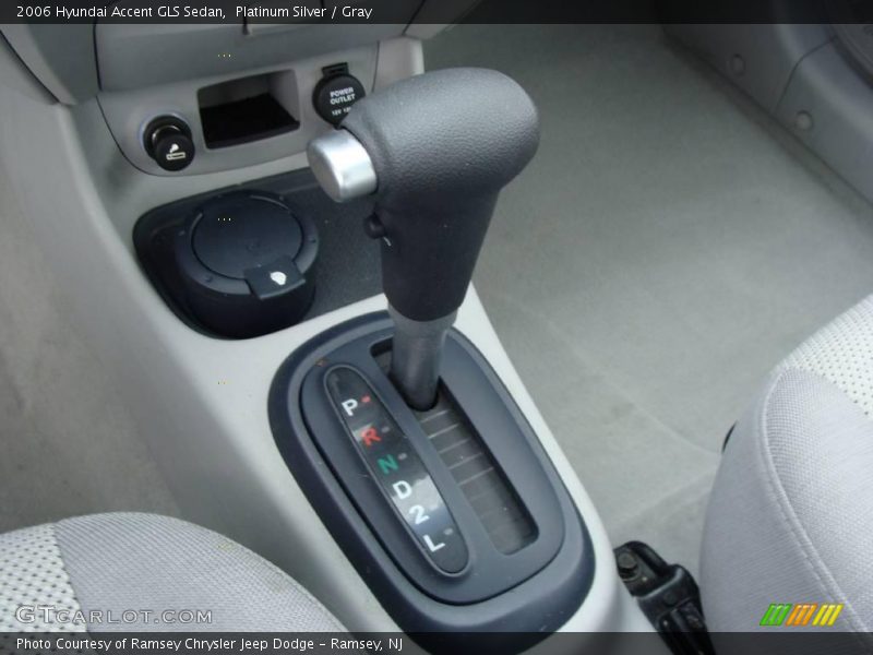 Platinum Silver / Gray 2006 Hyundai Accent GLS Sedan