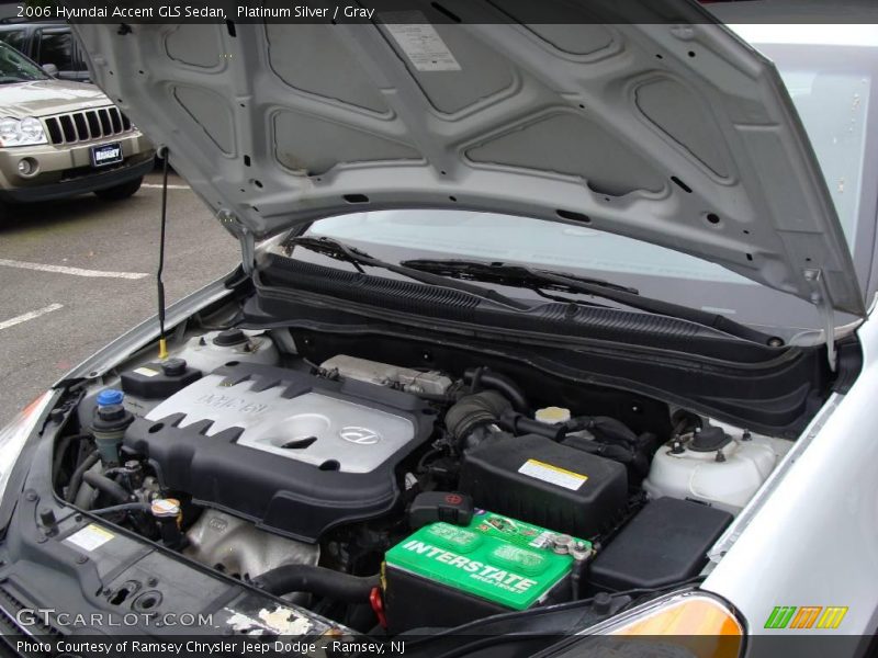 Platinum Silver / Gray 2006 Hyundai Accent GLS Sedan