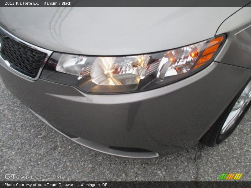 Titanium / Black 2012 Kia Forte EX