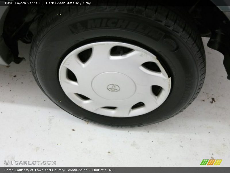 Dark Green Metallic / Gray 1998 Toyota Sienna LE