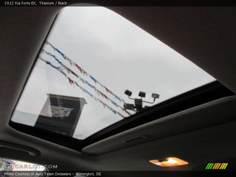 Titanium / Black 2012 Kia Forte EX