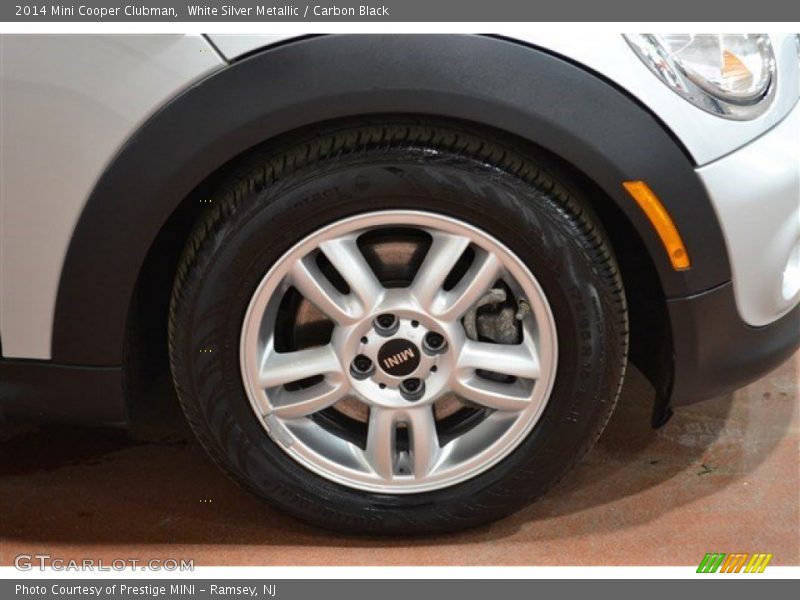 White Silver Metallic / Carbon Black 2014 Mini Cooper Clubman