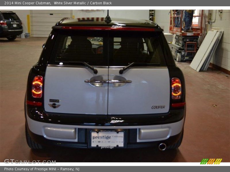 White Silver Metallic / Carbon Black 2014 Mini Cooper Clubman