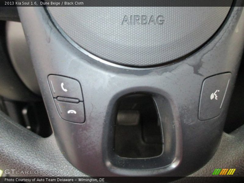 Dune Beige / Black Cloth 2013 Kia Soul 1.6