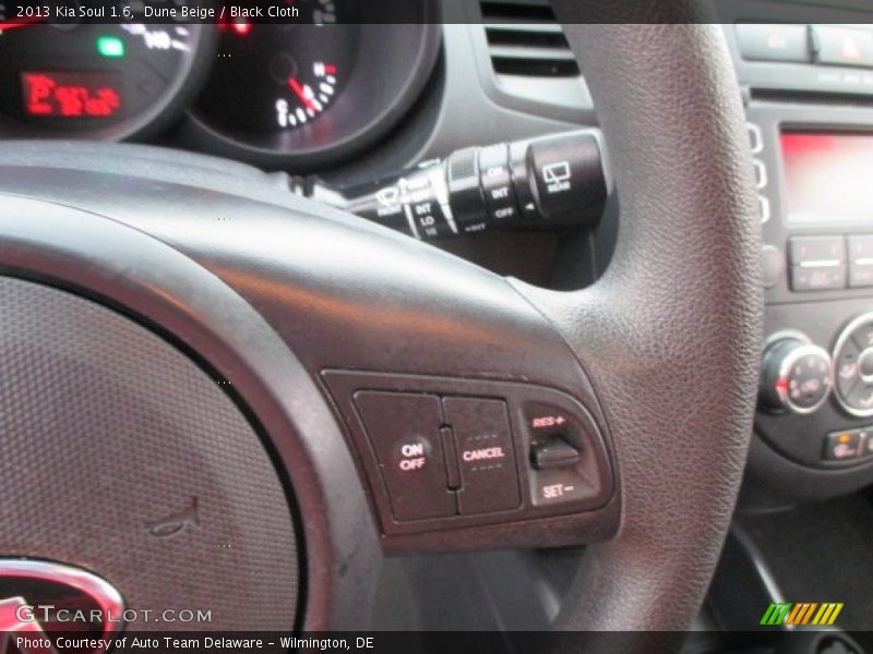 Dune Beige / Black Cloth 2013 Kia Soul 1.6