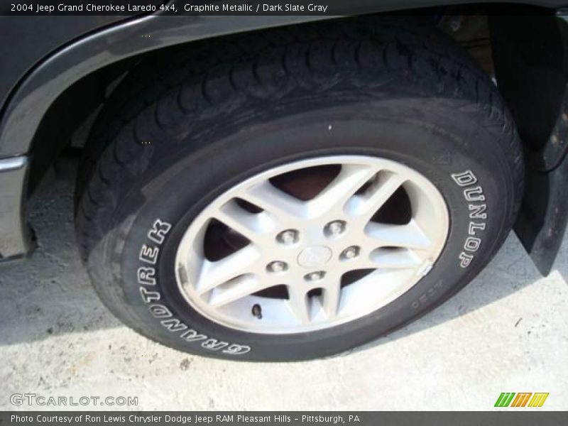 Graphite Metallic / Dark Slate Gray 2004 Jeep Grand Cherokee Laredo 4x4