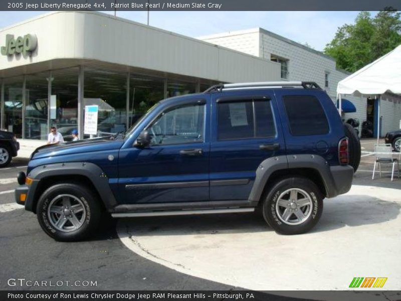 Patriot Blue Pearl / Medium Slate Gray 2005 Jeep Liberty Renegade 4x4