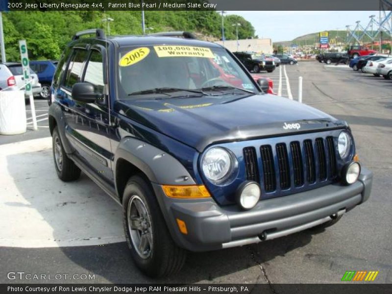 Patriot Blue Pearl / Medium Slate Gray 2005 Jeep Liberty Renegade 4x4