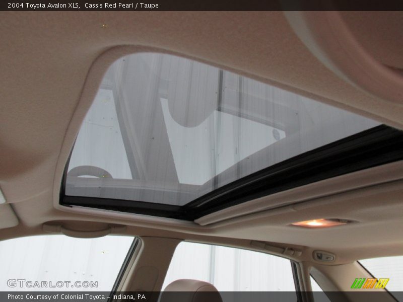 Cassis Red Pearl / Taupe 2004 Toyota Avalon XLS