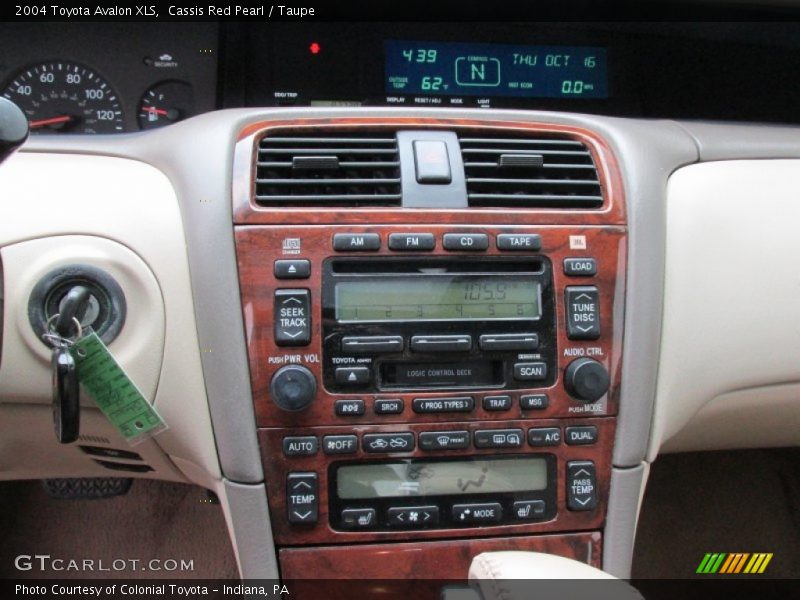 Cassis Red Pearl / Taupe 2004 Toyota Avalon XLS
