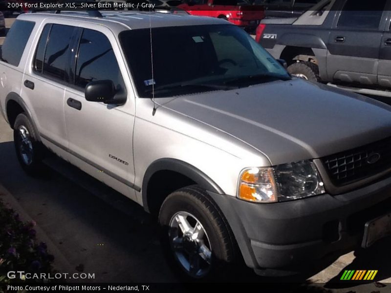 Silver Birch Metallic / Gray 2004 Ford Explorer XLS