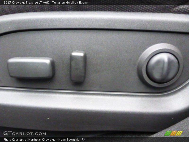 Tungsten Metallic / Ebony 2015 Chevrolet Traverse LT AWD