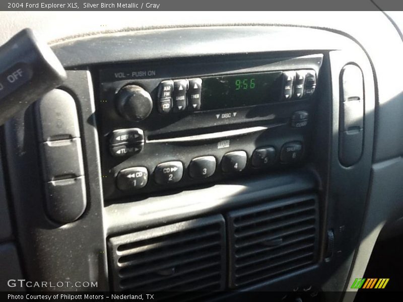 Silver Birch Metallic / Gray 2004 Ford Explorer XLS