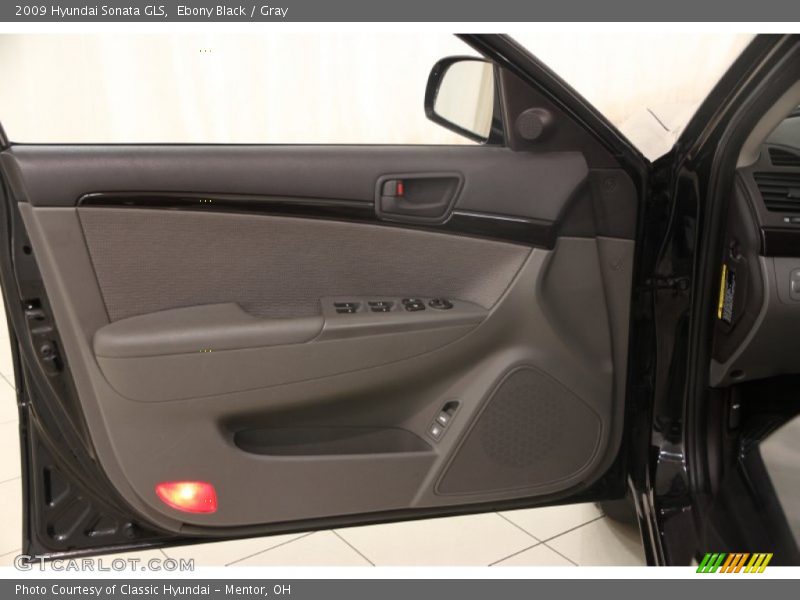 Ebony Black / Gray 2009 Hyundai Sonata GLS
