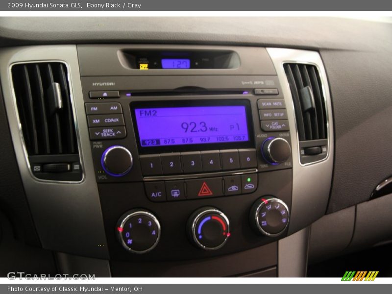 Ebony Black / Gray 2009 Hyundai Sonata GLS