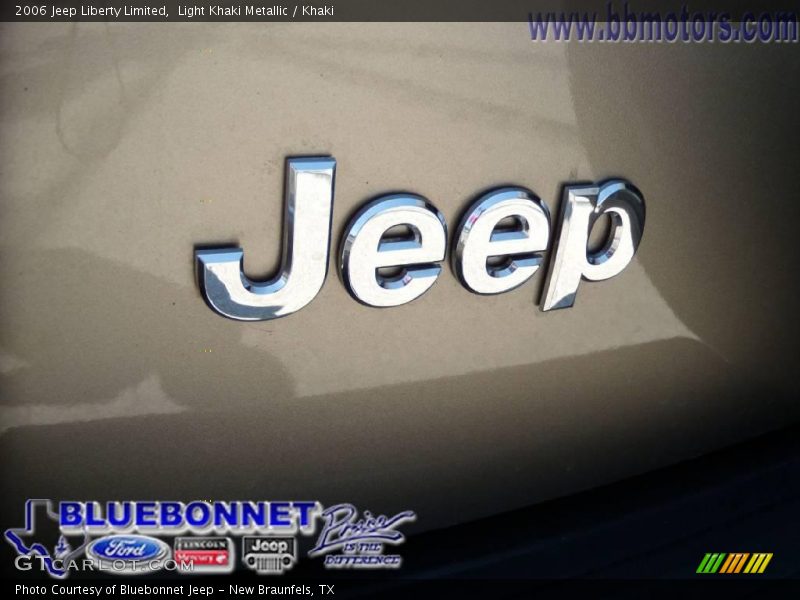 Light Khaki Metallic / Khaki 2006 Jeep Liberty Limited