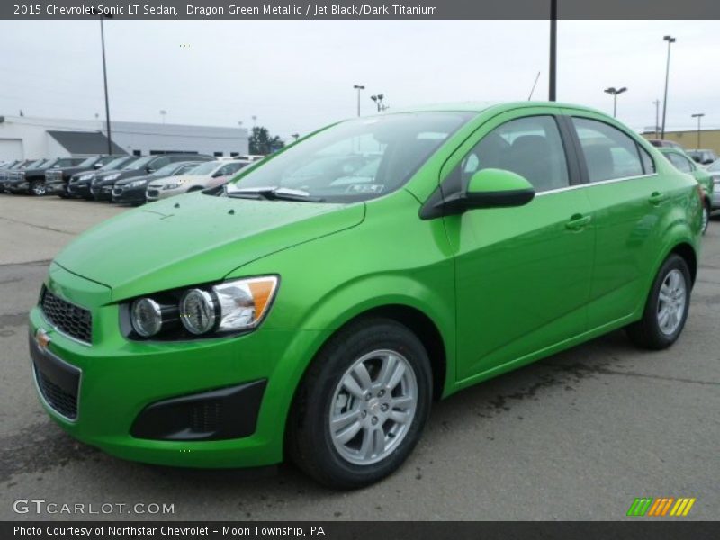 Front 3/4 View of 2015 Sonic LT Sedan