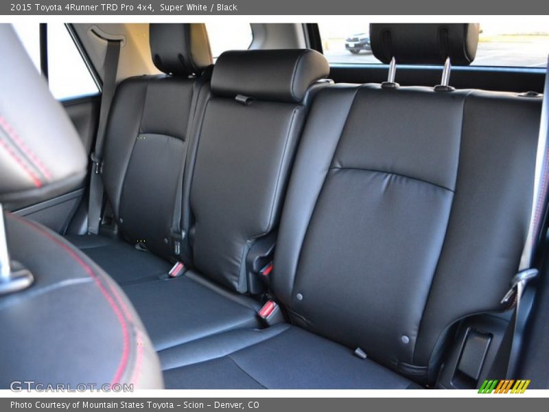 Super White / Black 2015 Toyota 4Runner TRD Pro 4x4