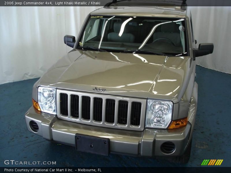 Light Khaki Metallic / Khaki 2006 Jeep Commander 4x4
