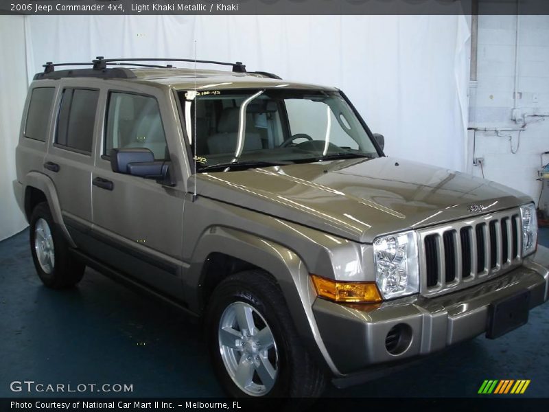 Light Khaki Metallic / Khaki 2006 Jeep Commander 4x4
