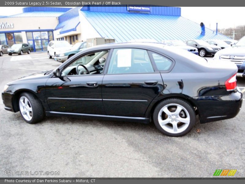 Obsidian Black Pearl / Off Black 2009 Subaru Legacy 2.5i Sedan