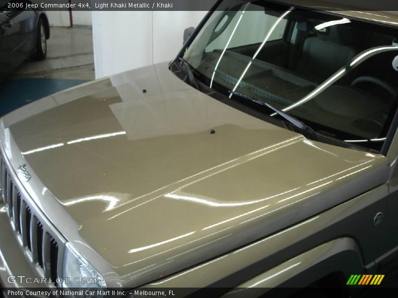 Light Khaki Metallic / Khaki 2006 Jeep Commander 4x4