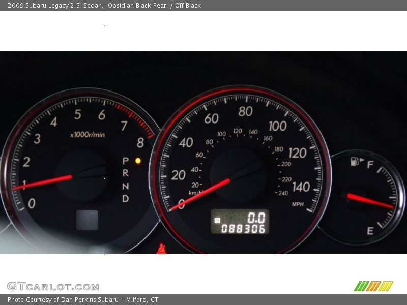 Obsidian Black Pearl / Off Black 2009 Subaru Legacy 2.5i Sedan