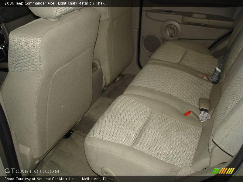 Light Khaki Metallic / Khaki 2006 Jeep Commander 4x4