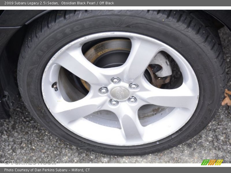 Obsidian Black Pearl / Off Black 2009 Subaru Legacy 2.5i Sedan